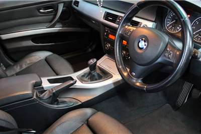  2011 BMW 3 Series 320i M Sport