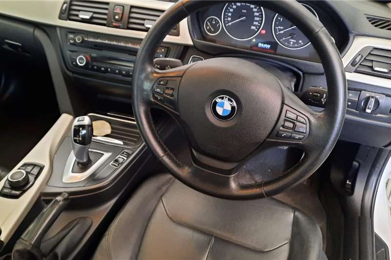 Used 2017 BMW 3 Series 320i M Sport auto