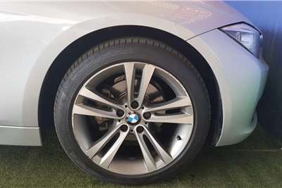  2012 BMW 3 Series 320i Sport Line auto