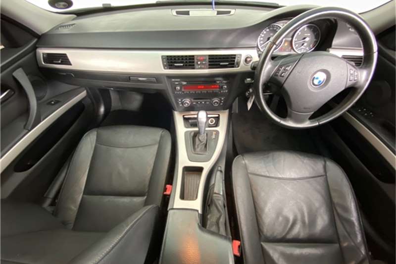  2009 BMW 3 Series 320i steptronic