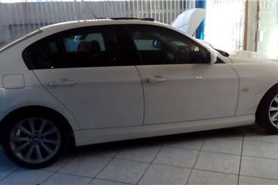  2011 BMW 3 Series 320i steptronic