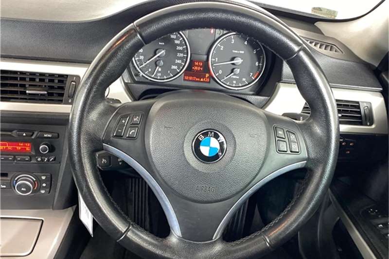  2011 BMW 3 Series 320i steptronic