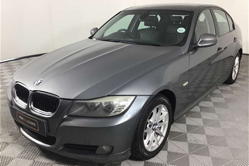 BMW 3 Series 320i steptronic 2012