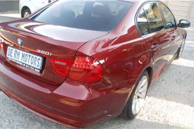  2011 BMW 3 Series 320i Touring Exclusive