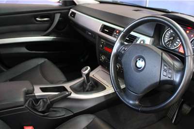  2011 BMW 3 Series 323i Exclusive