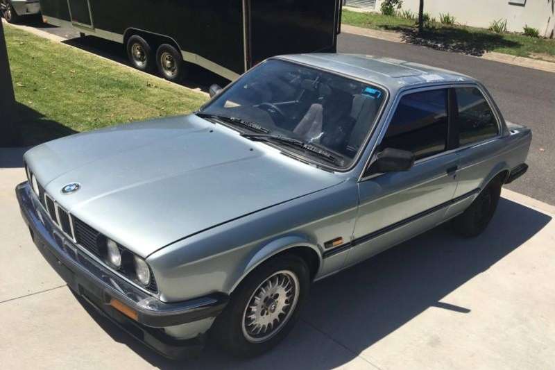 BMW 3 Series 325i 1989