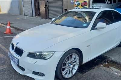  2010 BMW 3 Series coupe 