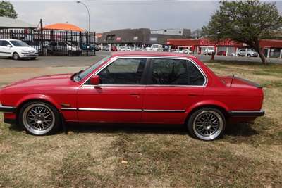  1987 BMW 3 Series 