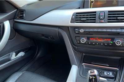  2012 BMW 3 Series sedan 320i M SPORT A/T (F30)