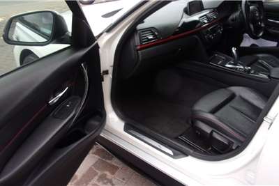  2013 BMW 3 Series sedan 320i M SPORT A/T (G20)