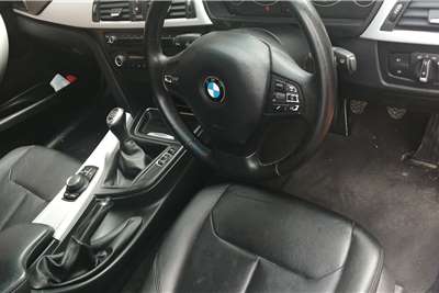  2012 BMW 3 Series sedan 320i M SPORT (F30)