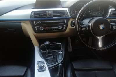  2013 BMW 3 Series sedan 320i M SPORT (F30)