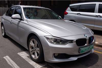 2014 BMW 3 Series se