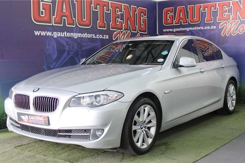 BMW 5 Series 520d Exclusive steptronic 2011