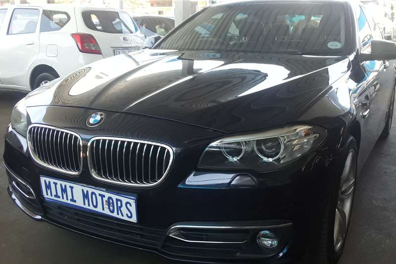 BMW 5 Series 520d Luxury Line 2015