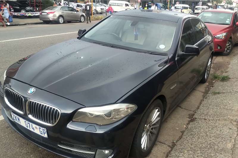 BMW 5 Series 523i steptronic 2012