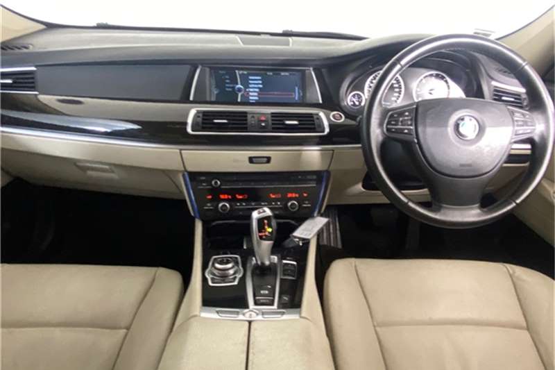  2012 BMW 5 Series 530d Innovations