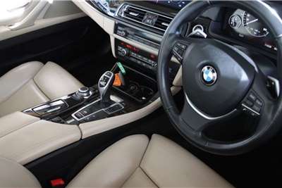  2011 BMW 5 Series 550i