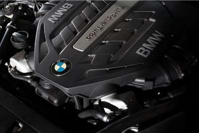  2011 BMW 5 Series 550i