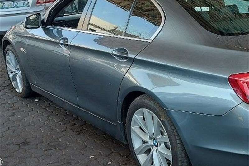 BMW 5 Series sedan 2011