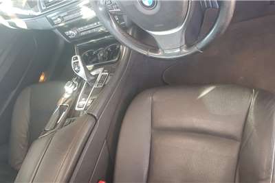  2011 BMW 5 Series sedan 520d A/T (G30)