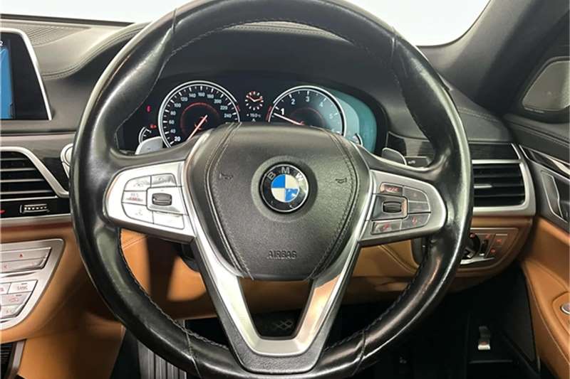  2017 BMW 7 Series 740i M Sport