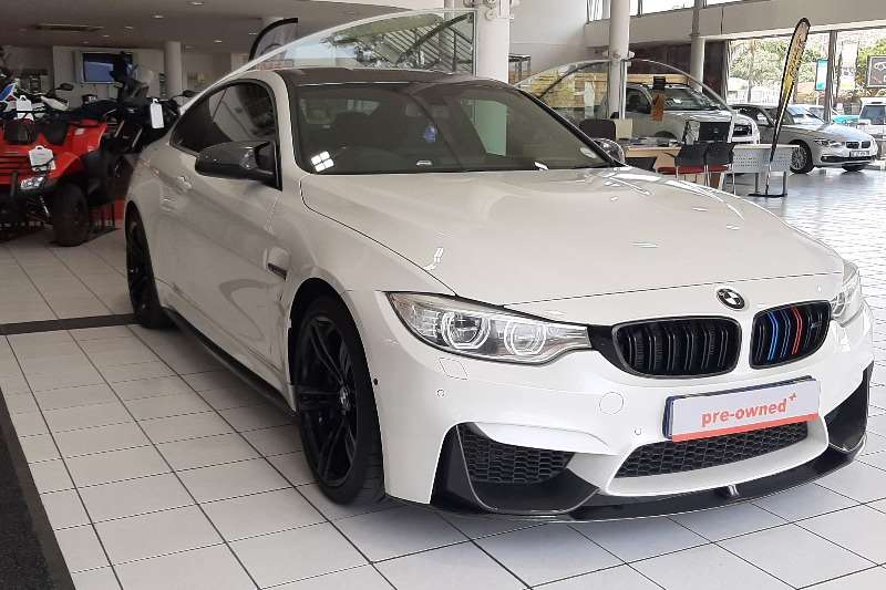BMW M4 coupe 2015
