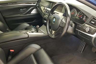  2013 BMW M5 sedan 