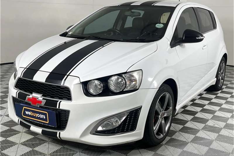 Chevrolet Sonic hatch 1.4T RS 2014