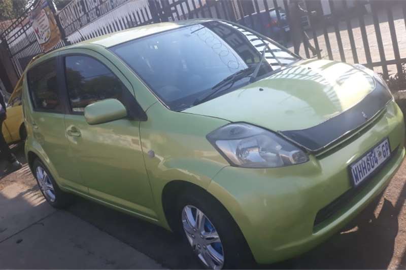 Daihatsu Sirion 1.3 auto 2005