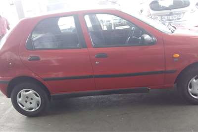  2001 Fiat Palio Palio 1.6 EL 5-door