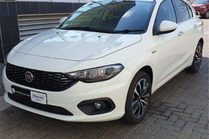 Fiat Tipo hatch 1.4 Easy 2020