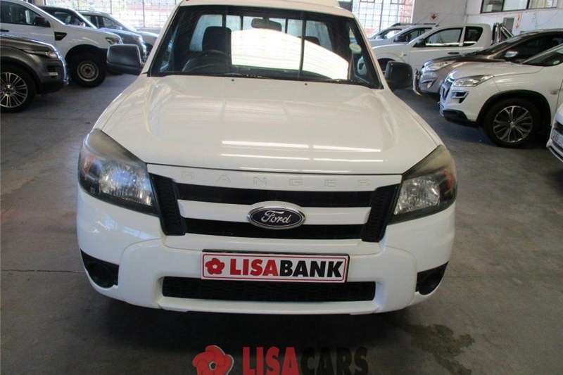 Ford Courier 2011