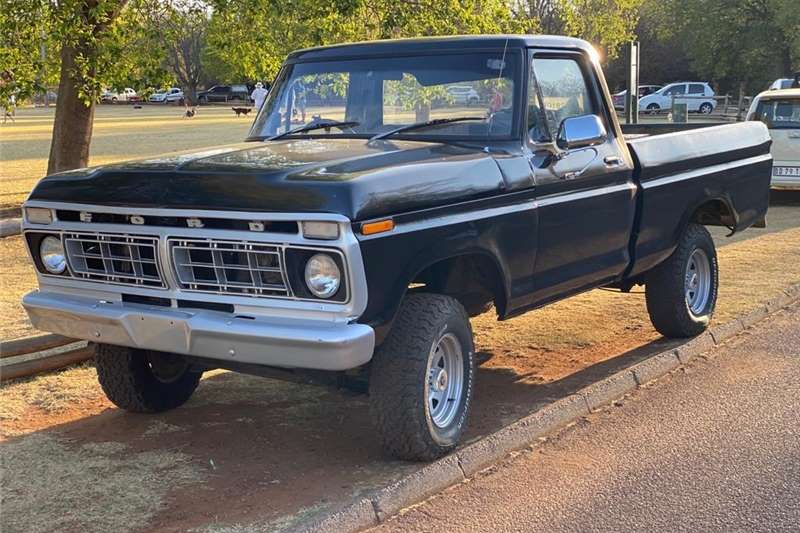 Ford F100 1977