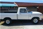  1975 Ford F100 