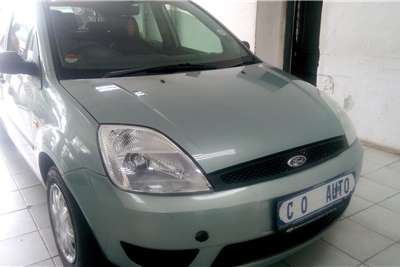  2003 Ford Fiesta 