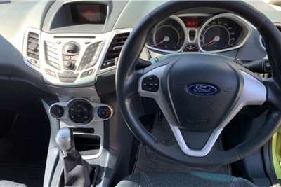  2010 Ford Fiesta Fiesta 1.4 3-door Titanium