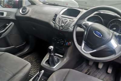  2015 Ford Fiesta Fiesta 1.4 3-door Titanium