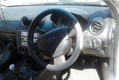  2016 Ford Fiesta Fiesta 1.4 3-door Titanium