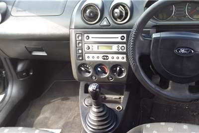  2004 Ford Fiesta Fiesta 1.4 5-door Ambiente