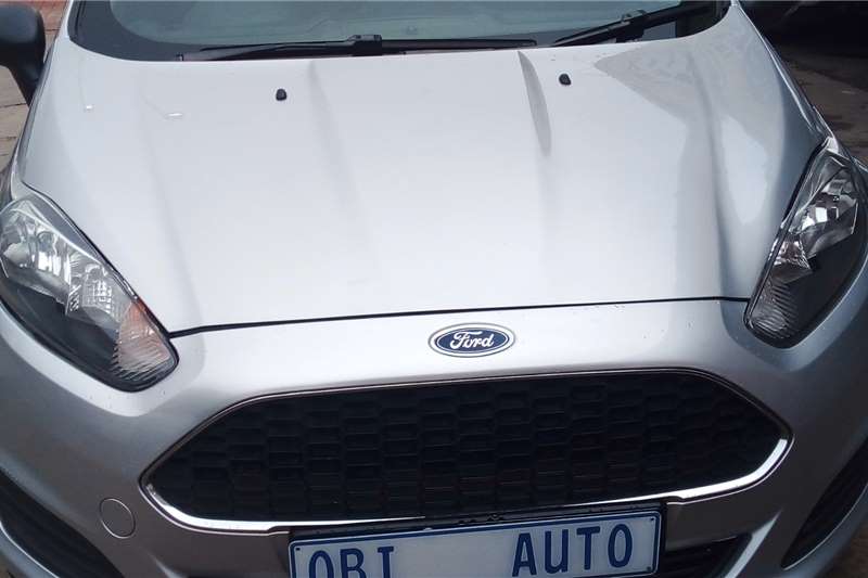 Ford Fiesta 1.4 5 door Ambiente 2014