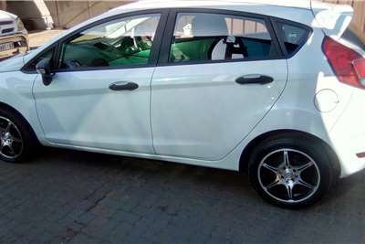  2015 Ford Fiesta Fiesta 1.4 5-door Ambiente