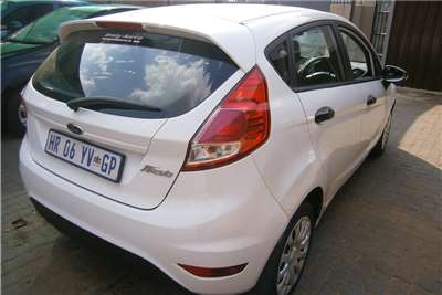  2017 Ford Fiesta 