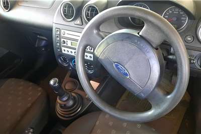  2004 Ford Fiesta Fiesta 1.4 5-door Trend