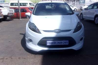  2013 Ford Fiesta Fiesta 1.4i 5-door