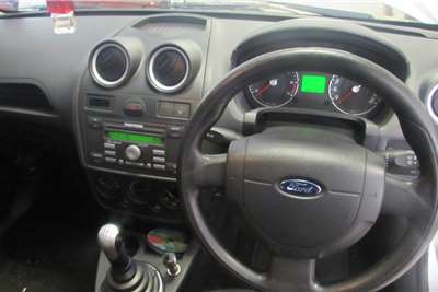  2006 Ford Fiesta Fiesta 1.6 3-door Titanium