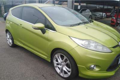  2010 Ford Fiesta Fiesta 1.6 3-door Titanium