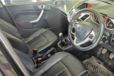  2012 Ford Fiesta Fiesta 1.6 5-door Titanium