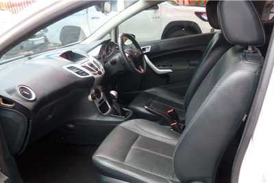  2012 Ford Fiesta Fiesta 1.6 5-door Titanium