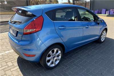  2010 Ford Fiesta Fiesta 1.6 5-door Trend